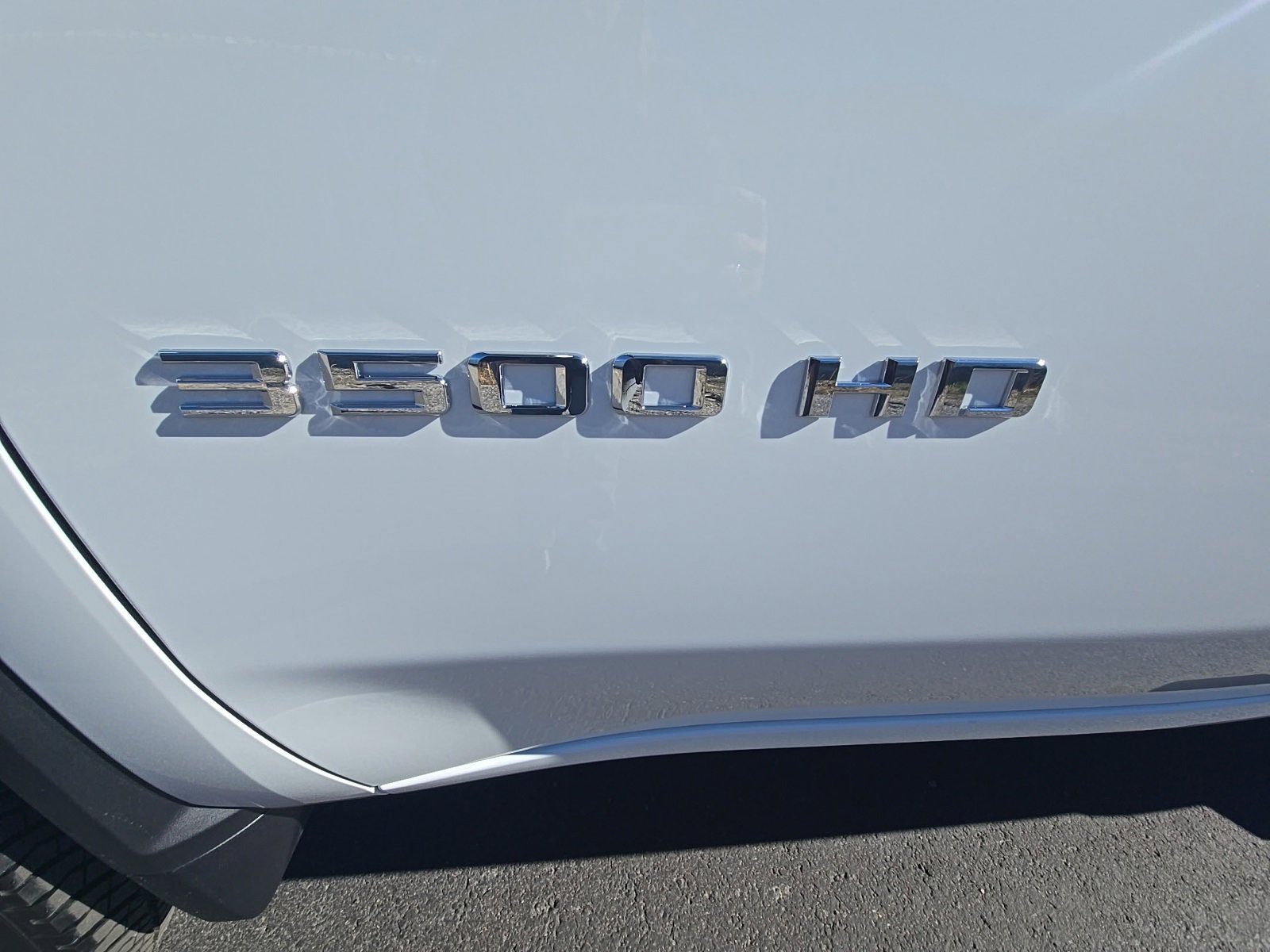 New 2026 Chevrolet Silverado 3500 LTZ w/ LTZ Premium Package image 11