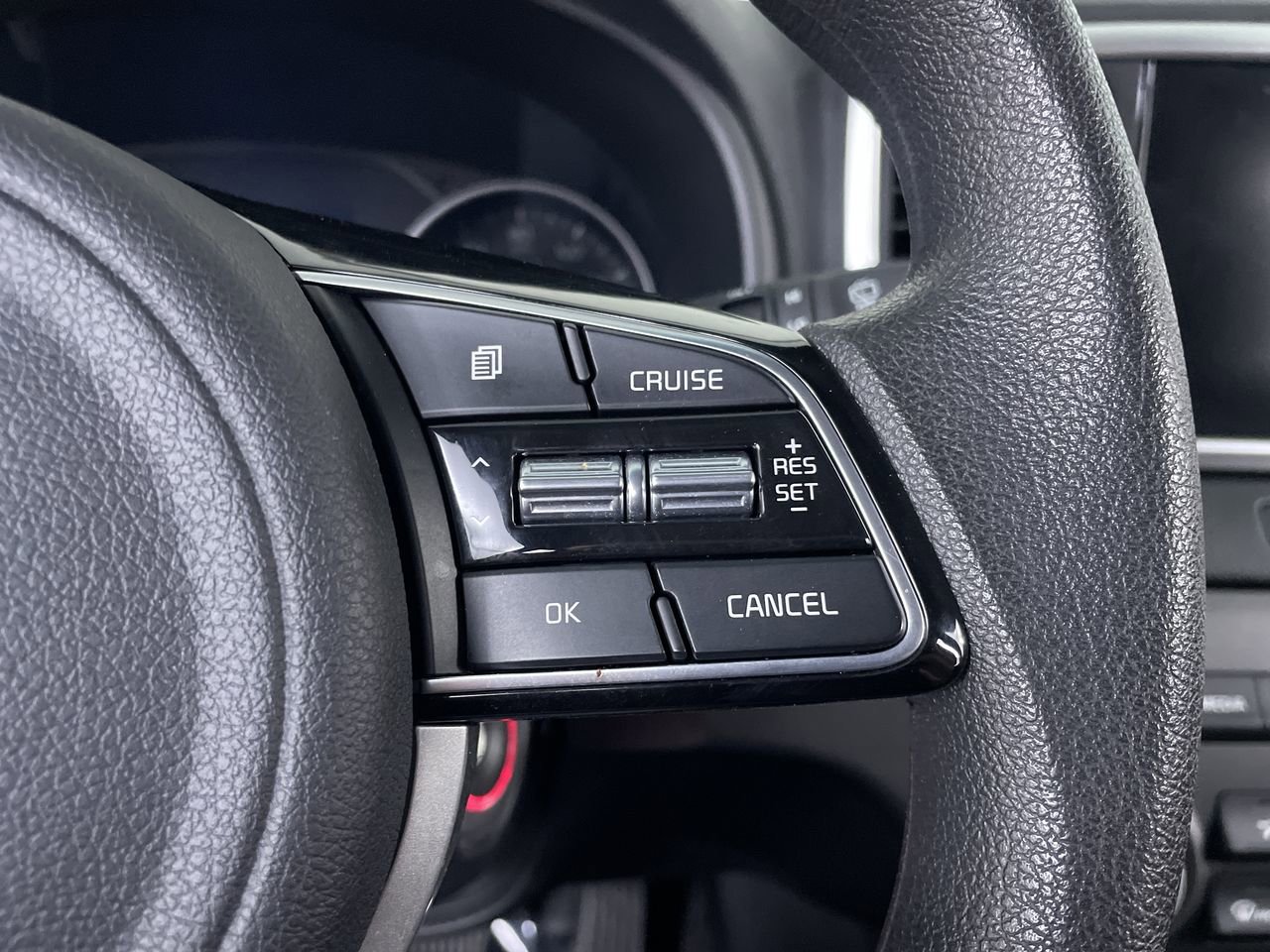 Used 2022 Kia Sportage LX AWD/4WD image 25