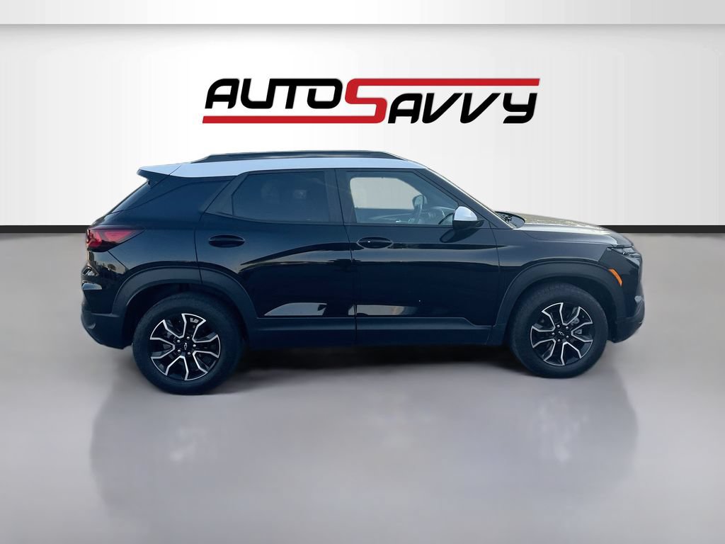 Used 2025 Chevrolet TrailBlazer ACTIV w/ Convenience Package FWD image 8