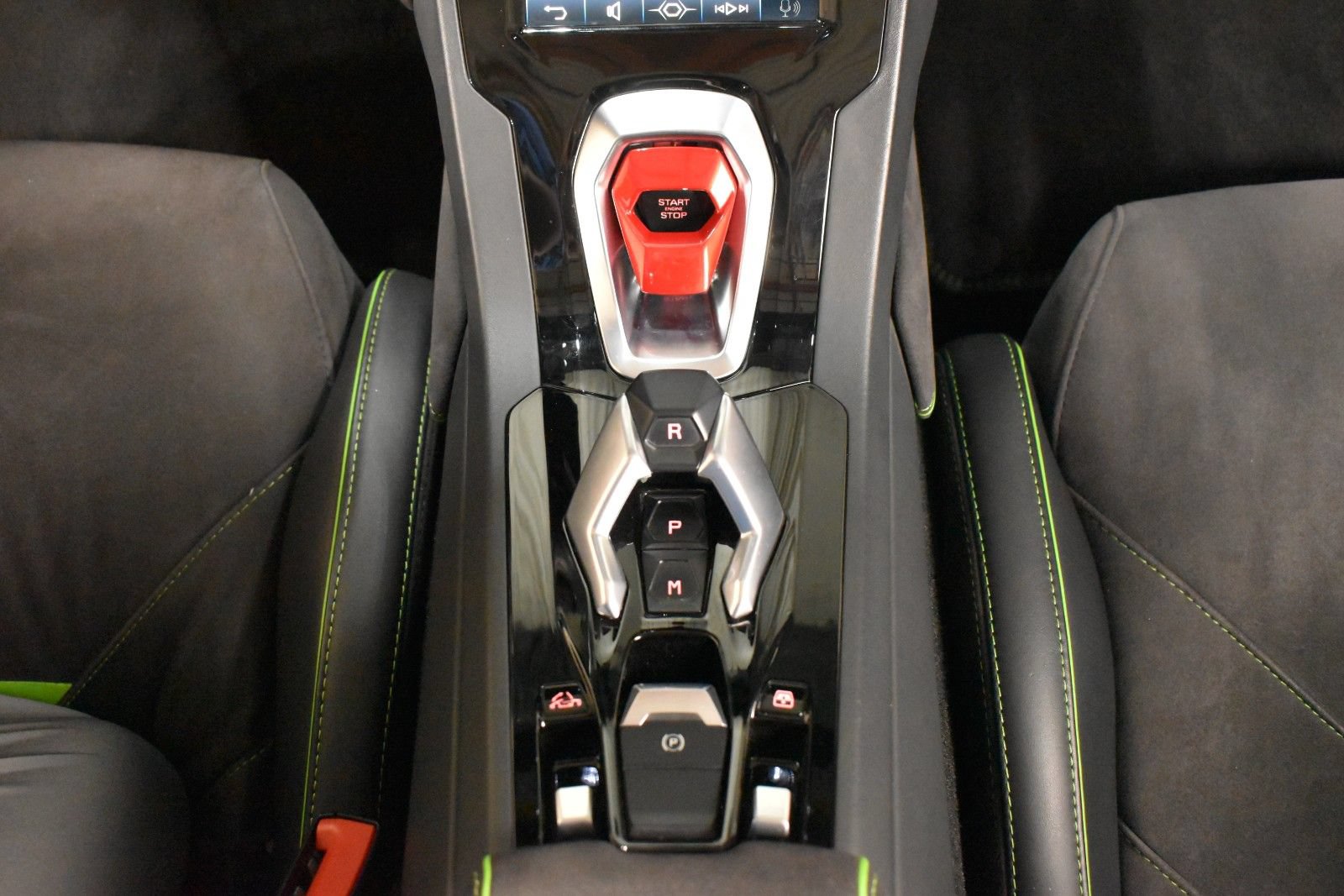 Used 2020 Lamborghini Huracan EVO AWD/4WD image 21