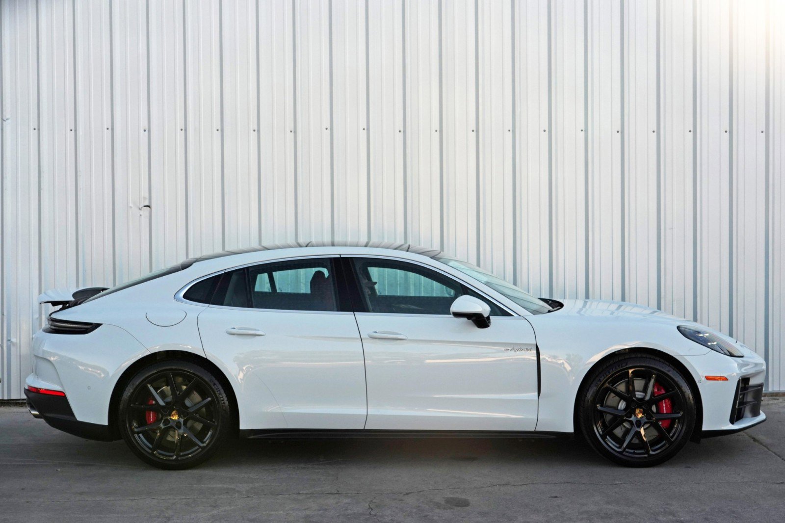 Used 2025 Porsche Panamera 4S w/ Premium Package AWD/4WD image 59