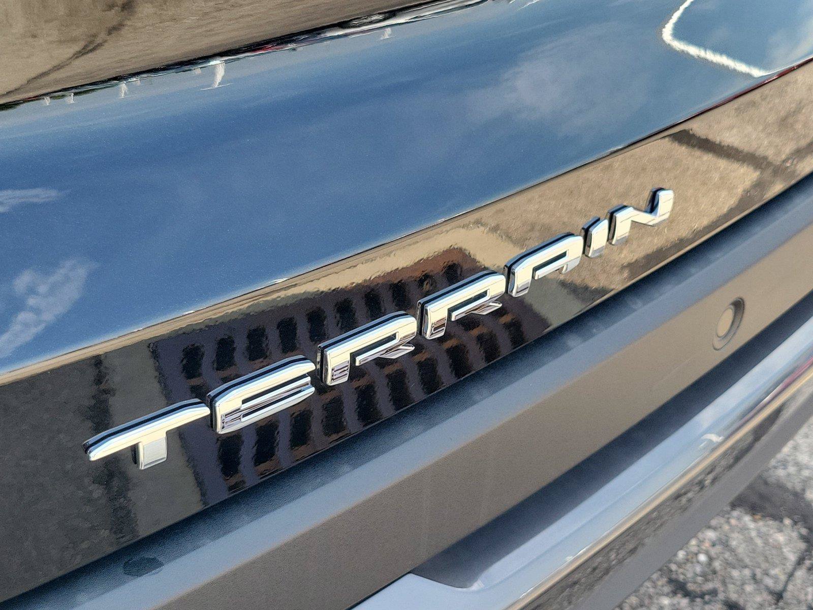 New 2027 GMC Terrain Elevation FWD image 6