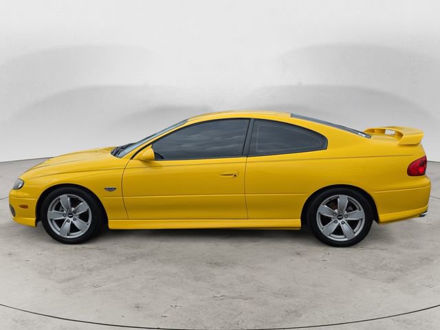 Used 2004 Pontiac GTO RWD image 2