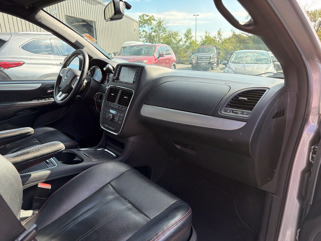 Used 2017 Dodge Grand Caravan GT FWD image 15