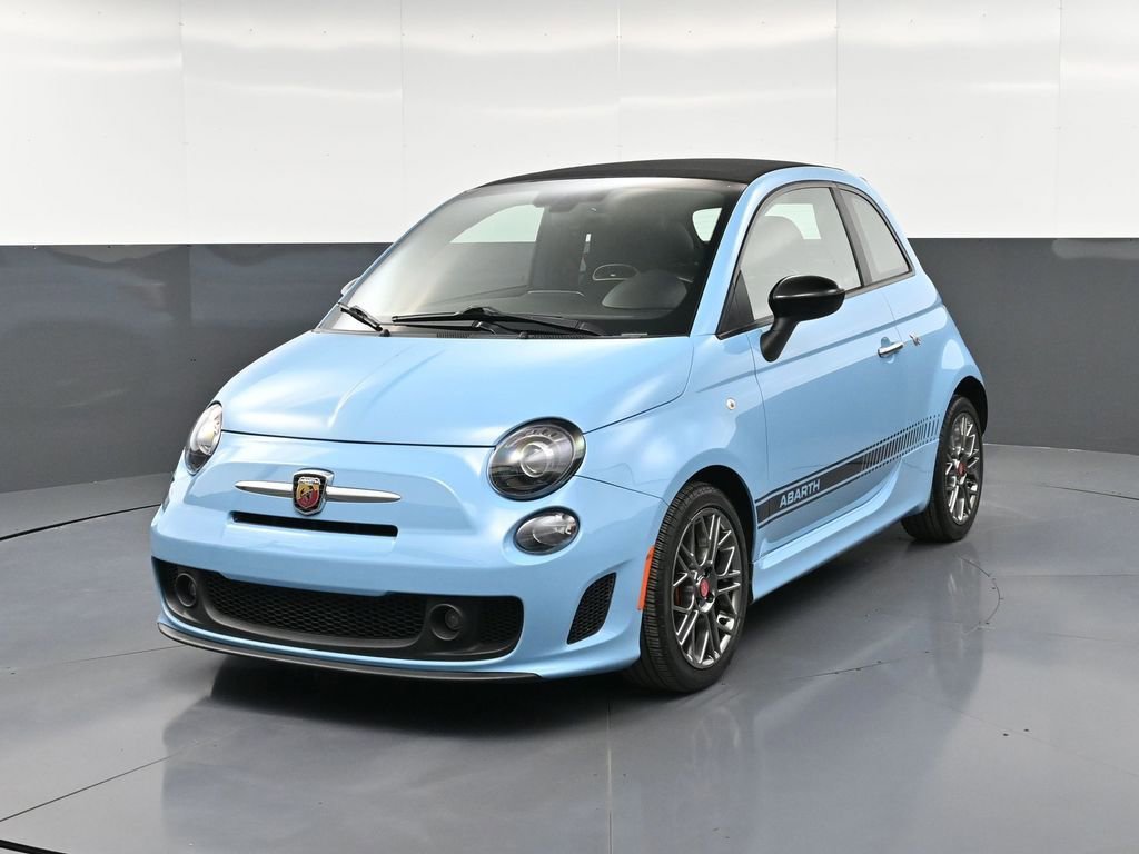 Used 2017 FIAT 500 Abarth w/ Popular Equipment Package FWD image 6