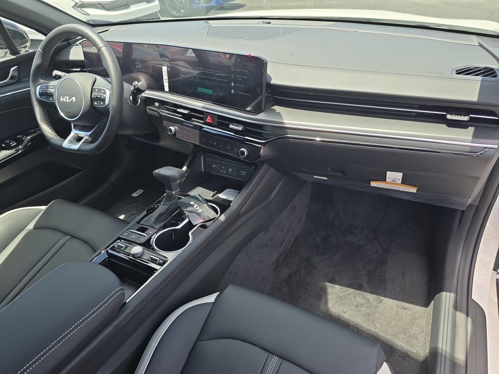 New 2026 Kia K5 GT-Line w/ GT-Line Premium Package FWD image 11