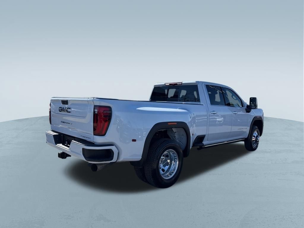 New 2026 GMC Sierra 3500 Denali Ultimate image 9