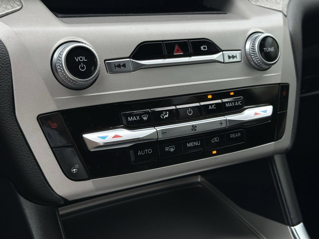 Certified 2023 Ford Explorer Timberline w/ Timberline Technology Package AWD/4WD image 21