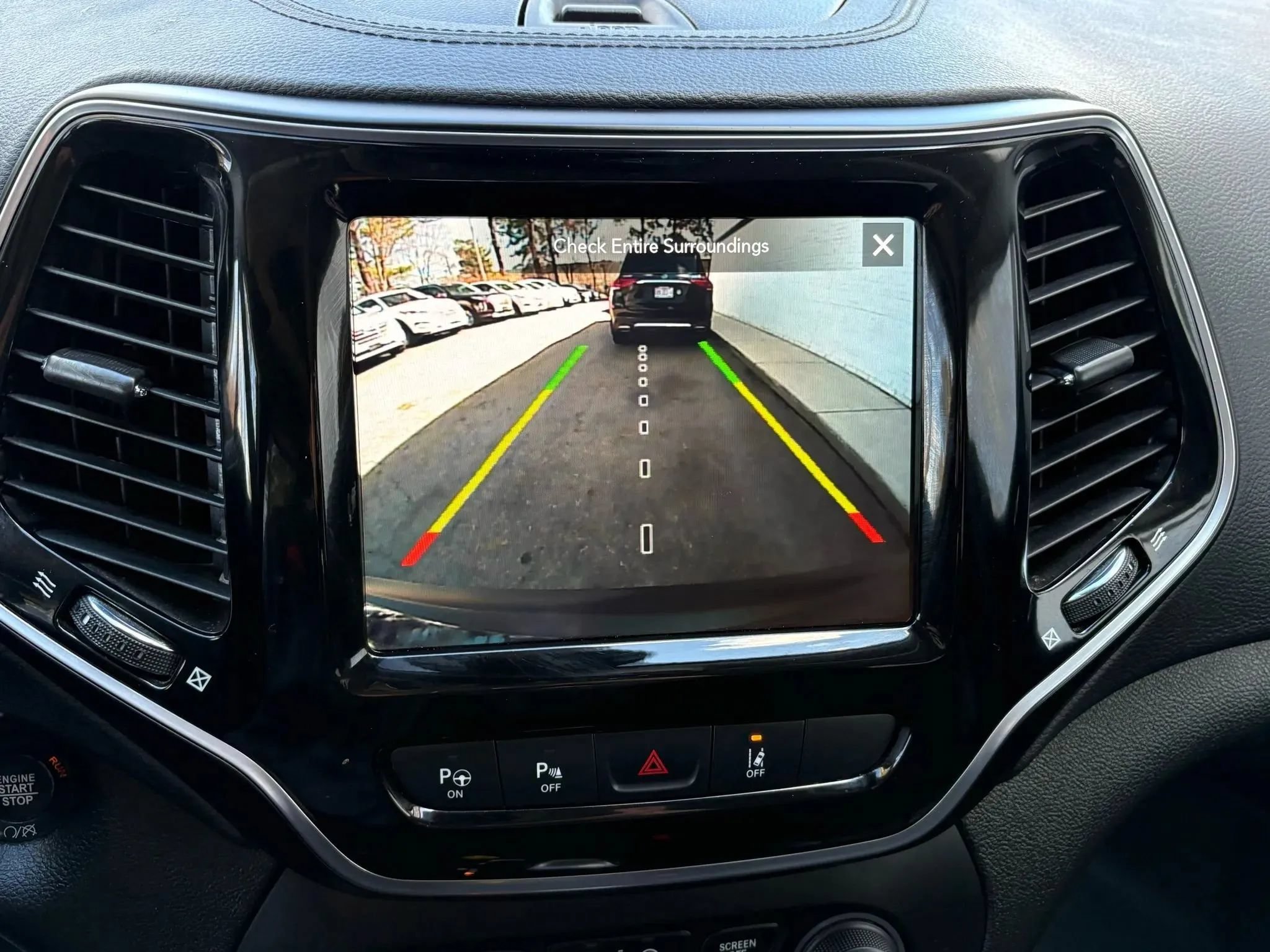 Used 2022 Jeep Cherokee Limited w/ Elite Package AWD/4WD image 42