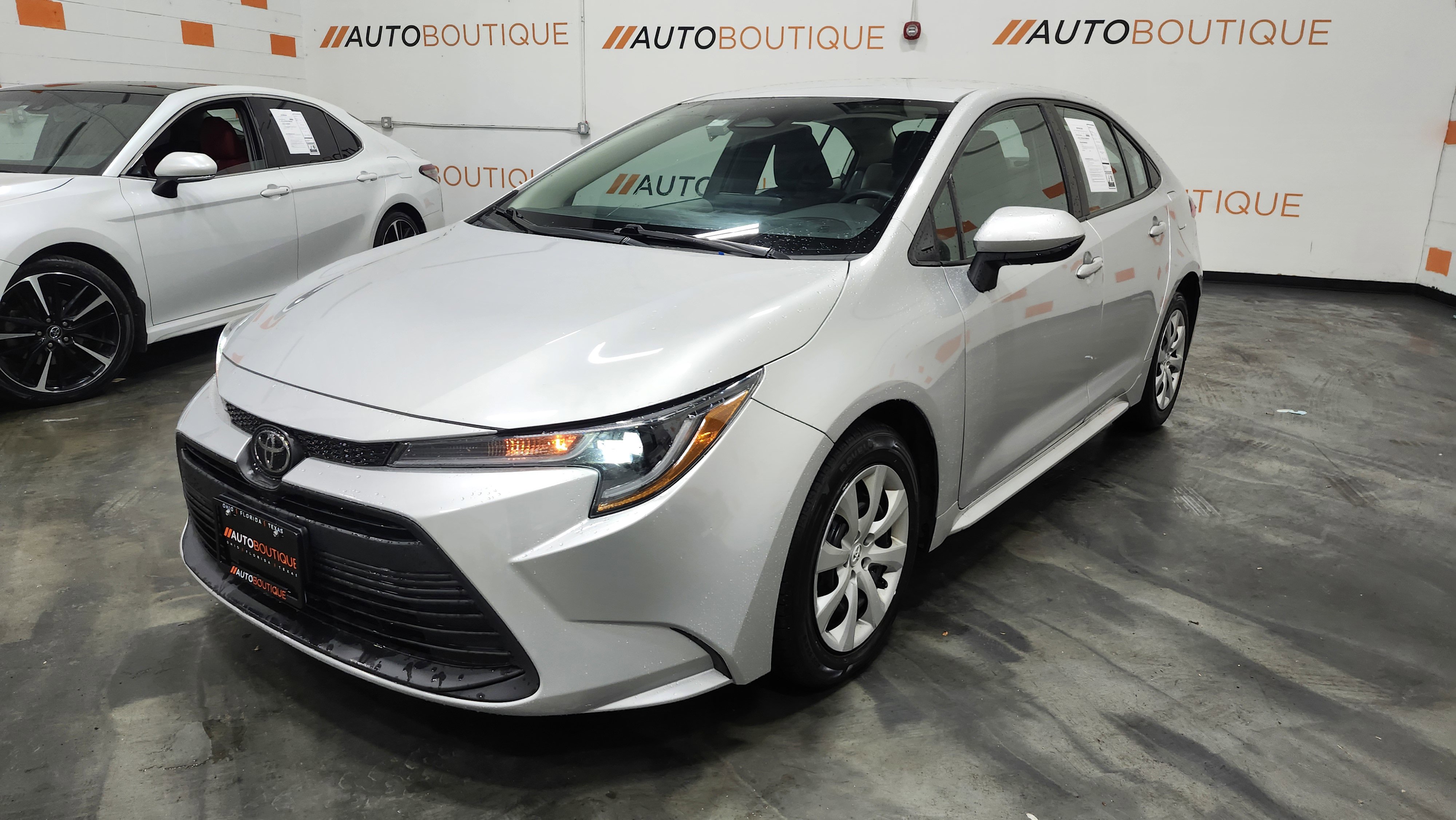 Used 2023 Toyota Corolla LE image 11