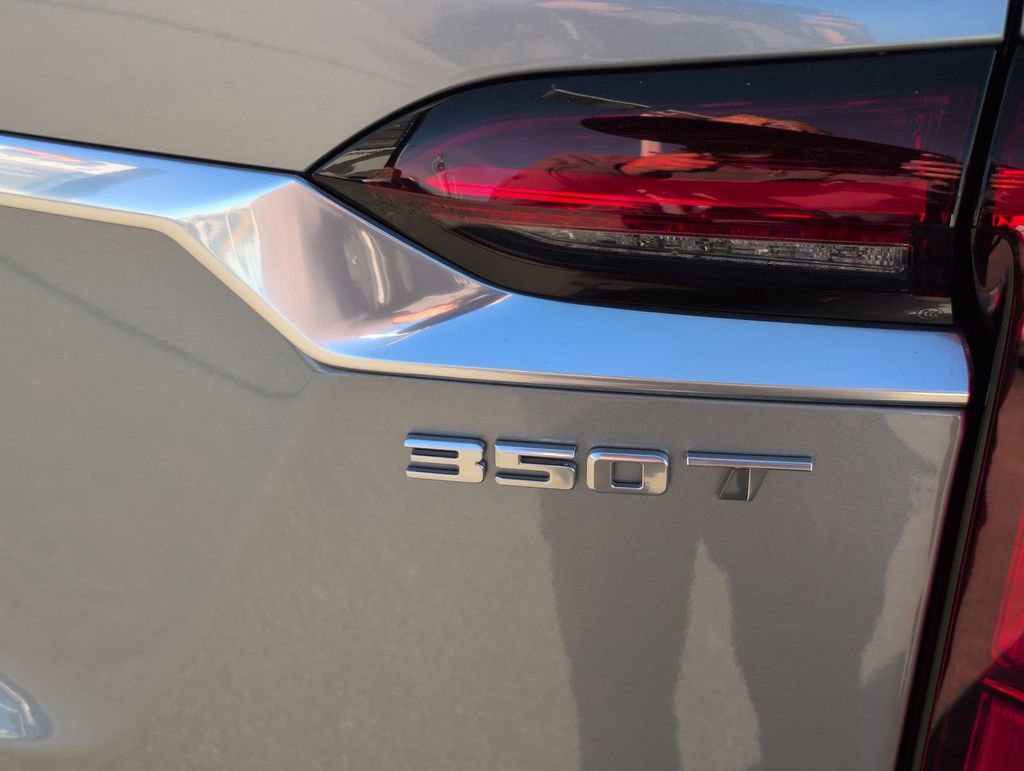 Certified 2023 Cadillac XT6 Luxury image 29