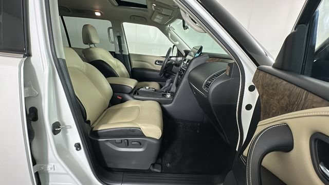 Used 2023 INFINITI QX80 Premium Select w/ Cargo Package AWD/4WD image 30