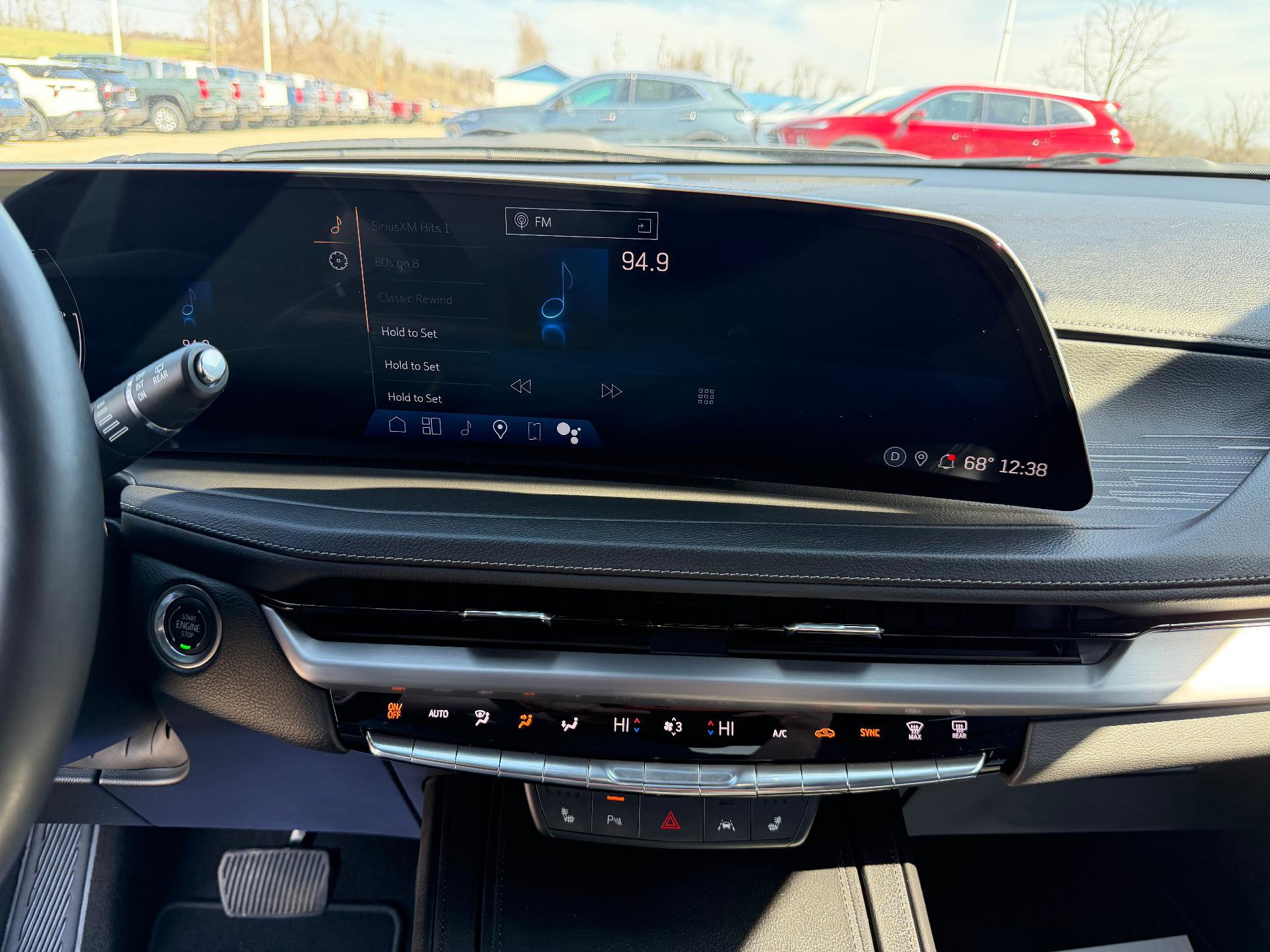 Certified 2025 Cadillac XT4 Premium Luxury w/ Cold Weather Package image 29