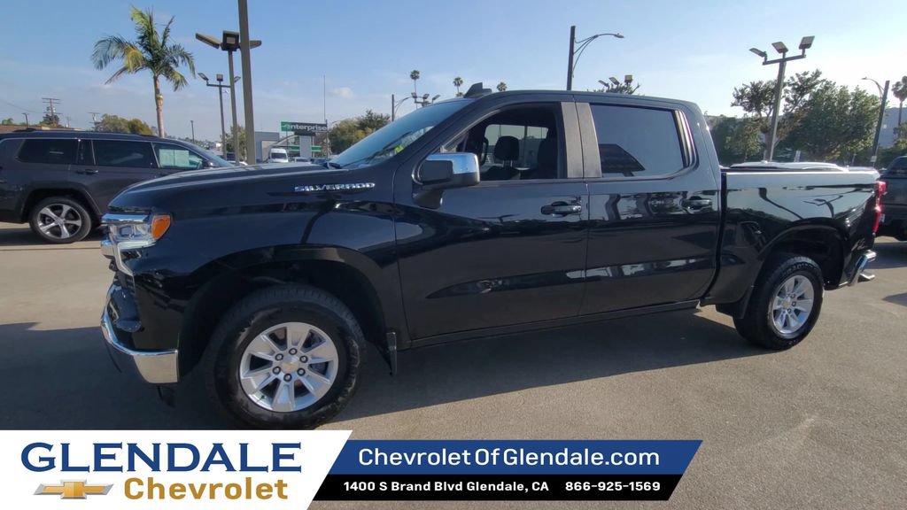 Certified 2025 Chevrolet Silverado 1500 LT RWD image 4