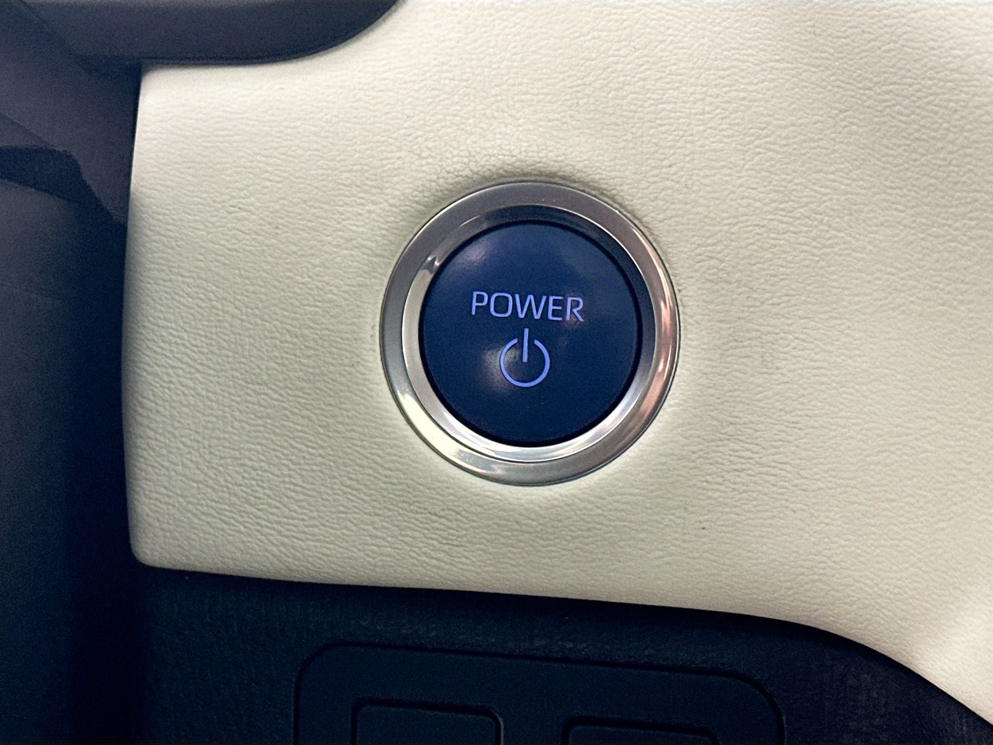 Used 2024 Toyota Tundra Capstone AWD/4WD image 17