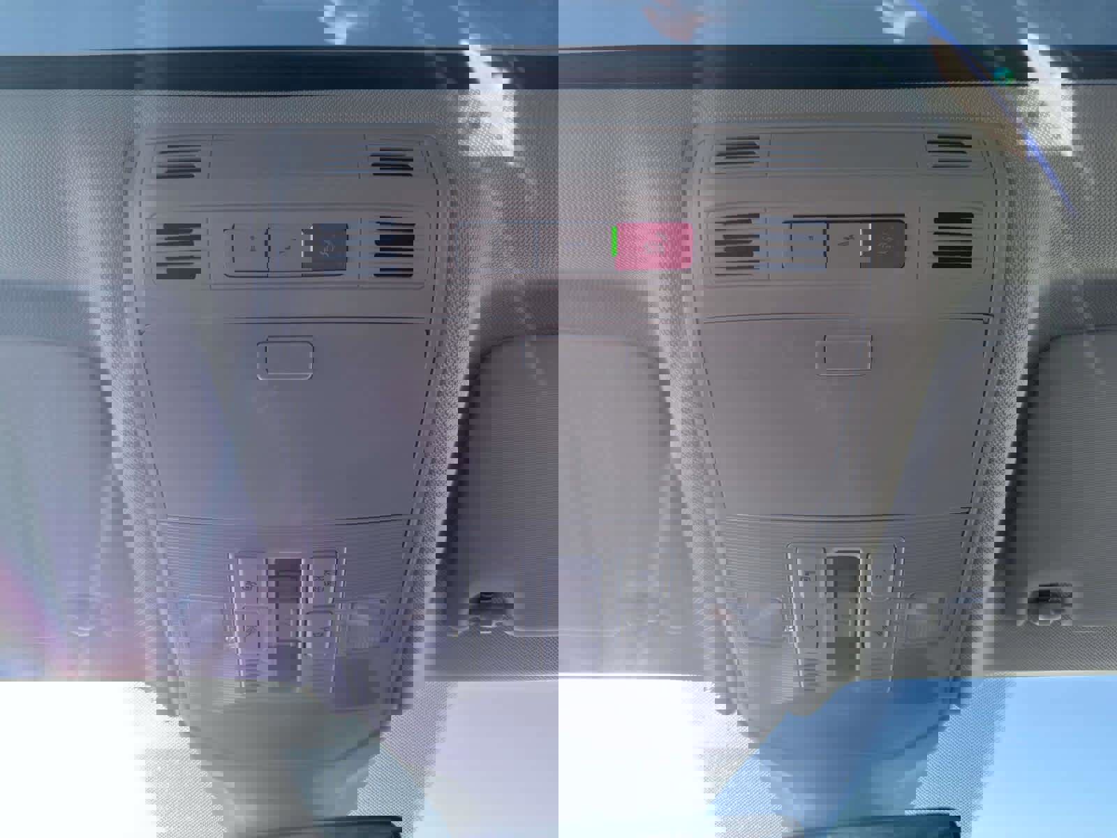 New 2025 Volkswagen Jetta SE image 16