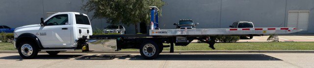 Used 2015 RAM 5500 SLT w/ Quick Order Package 29G SLT image 15