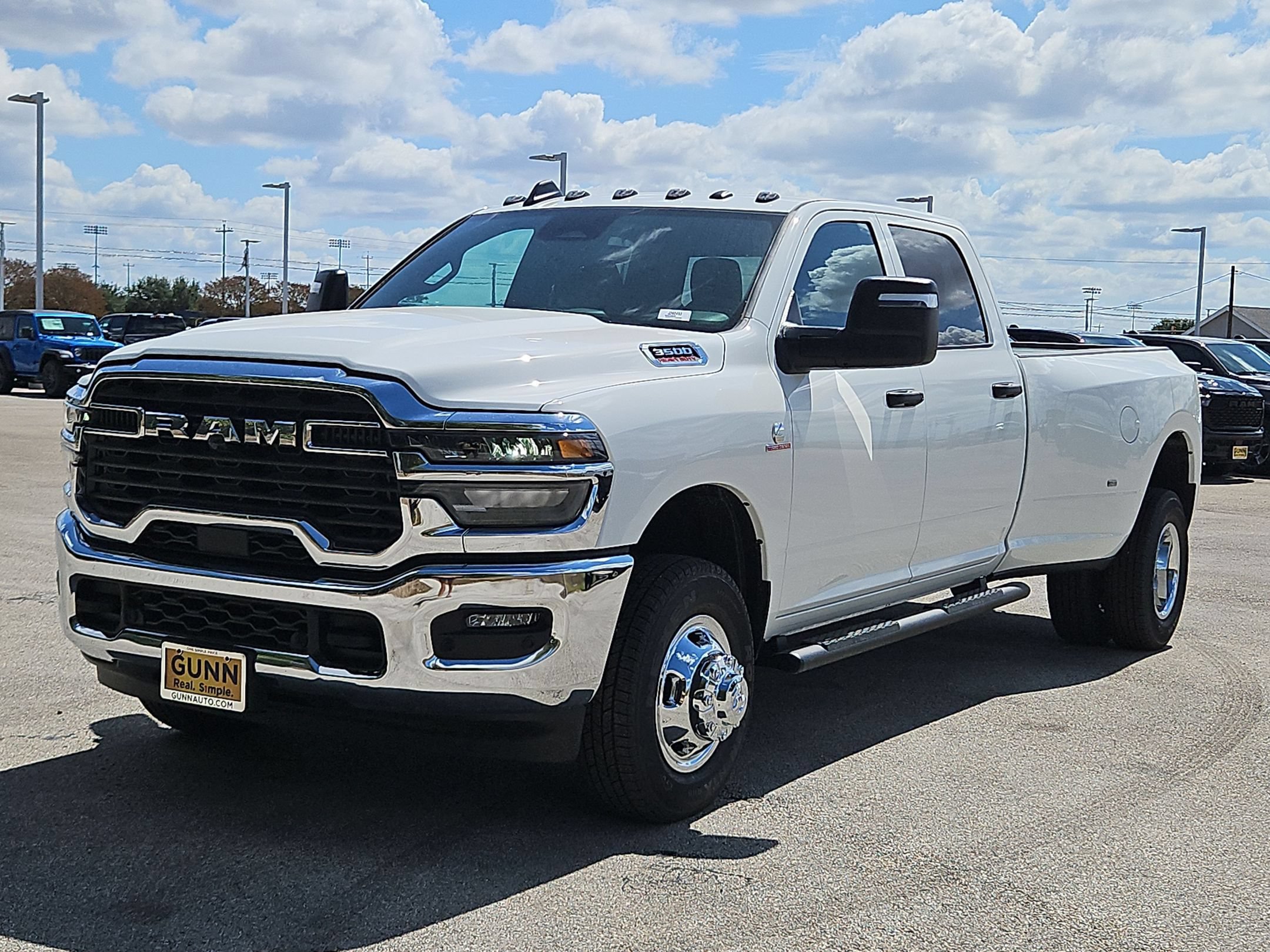 New 2026 RAM 3500 Tradesman AWD/4WD image 7
