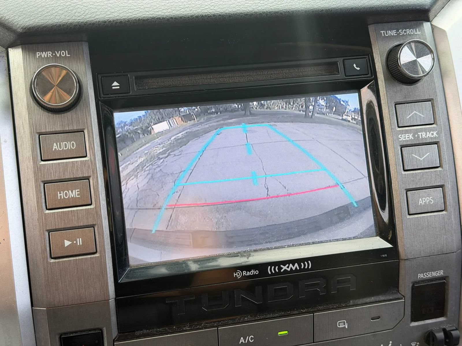 Used 2014 Toyota Tundra SR5 w/ SR5 Upgrade Package RWD image 16