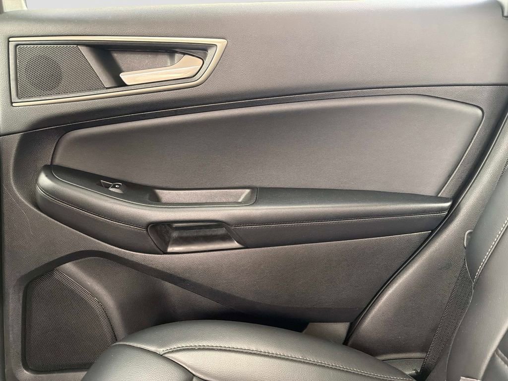 Used 2024 Ford Edge SEL w/ Convenience Package AWD/4WD image 14