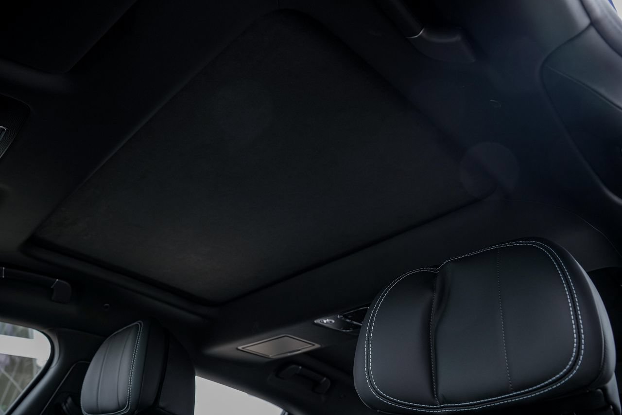 New 2025 Bentley Flying Spur Plug-In Hybrid AWD/4WD image 24