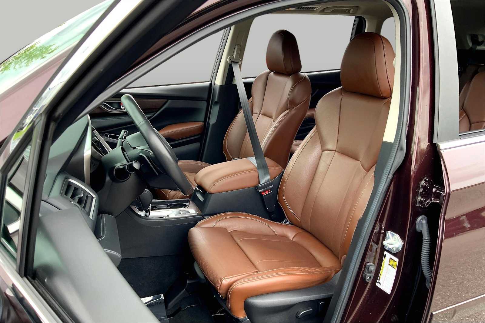 Used 2024 Subaru Ascent Touring AWD/4WD image 9