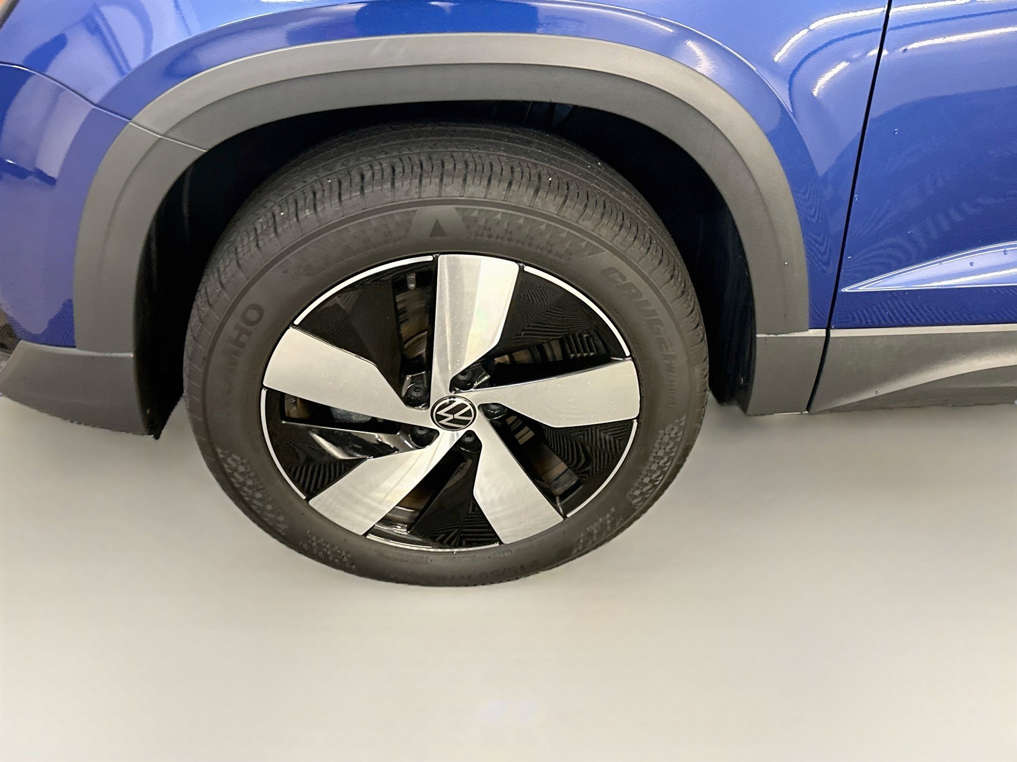 Used 2023 Volkswagen Taos S w/ IQ Drive S Package AWD/4WD image 11