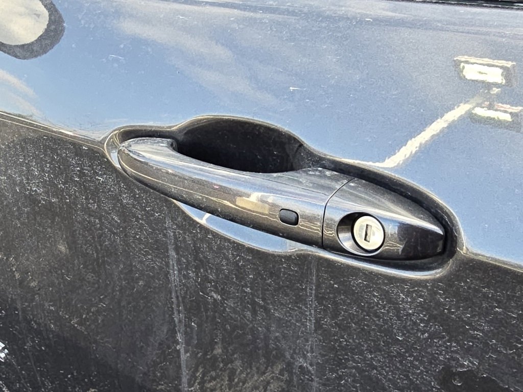 Used 2023 Jeep Compass Latitude w/ Convenience Group image 23