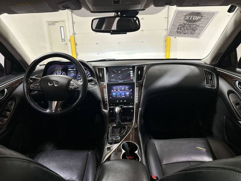 Used 2014 INFINITI Q50 Premium w/ Deluxe Touring Package image 10