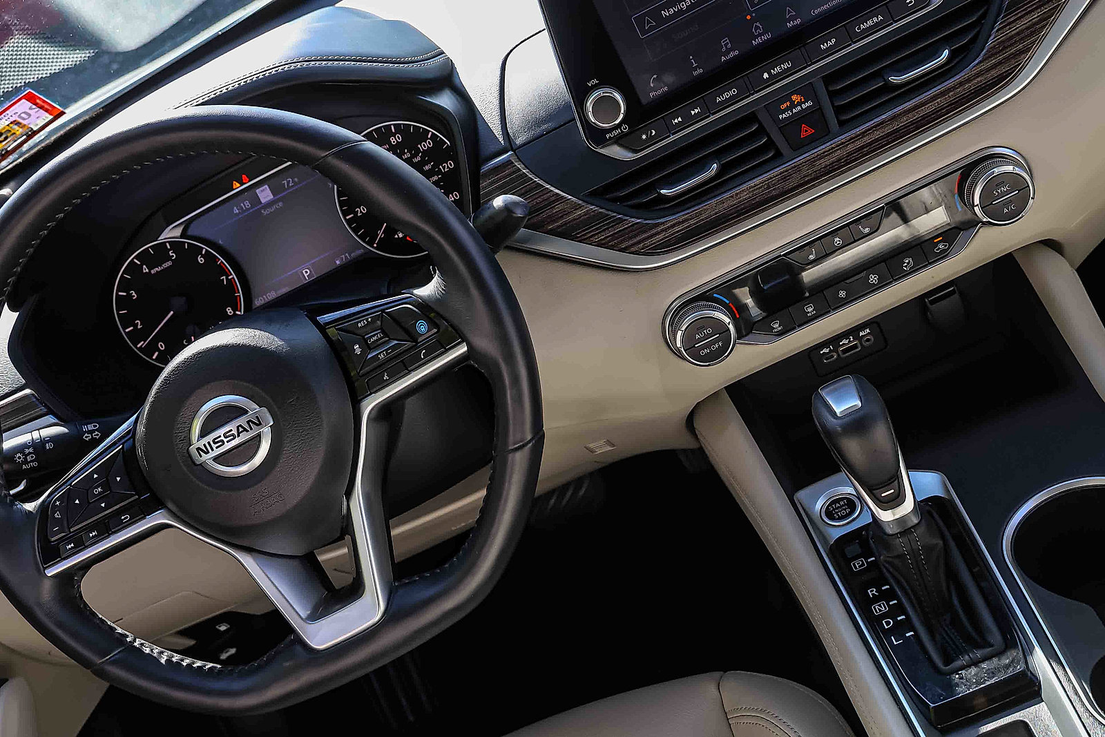 Used 2019 Nissan Altima 2.5 Platinum AWD/4WD image 19