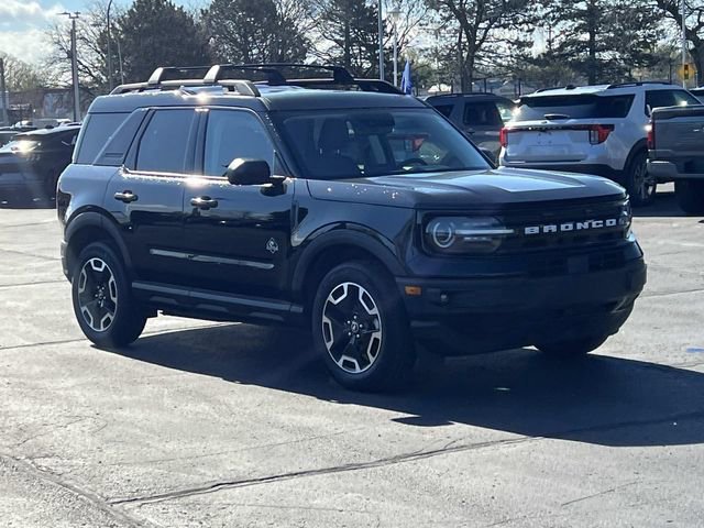Certified 2023 Ford Bronco Sport Outer Banks w/ Tech Package AWD/4WD image 7
