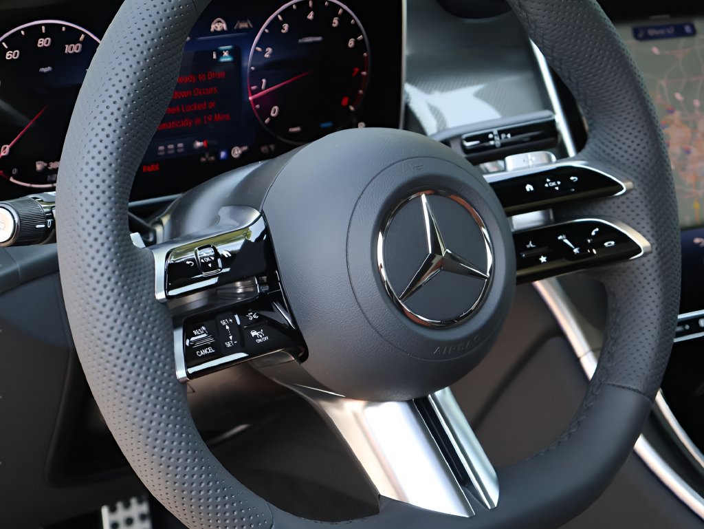 New 2026 Mercedes-Benz GLC 300 4MATIC image 18