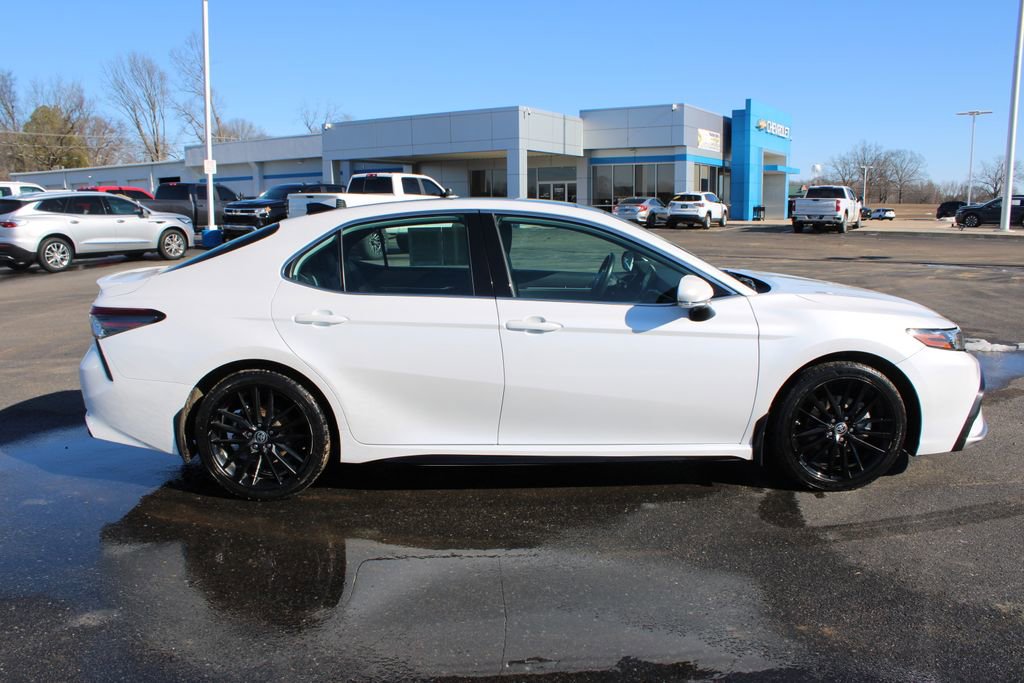 Used 2023 Toyota Camry XSE image 11