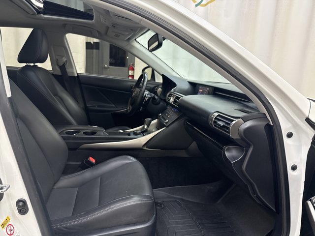 Used 2015 Lexus IS 250 AWD w/ Premium Package image 28