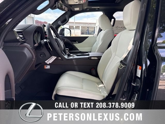 New 2026 Lexus LX 600 4WD w/ Luxury Package image 24