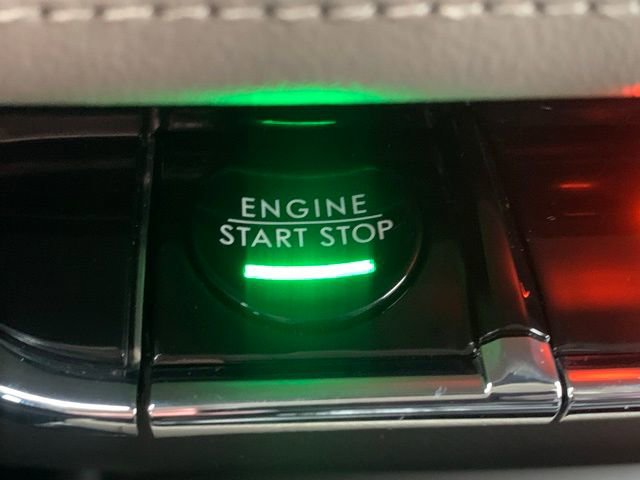 Used 2022 Lincoln Nautilus Standard w/ Premium Package image 24