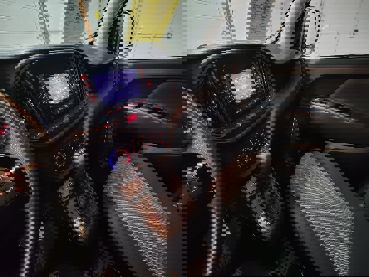 Used 2021 RAM ProMaster City Tradesman image 27