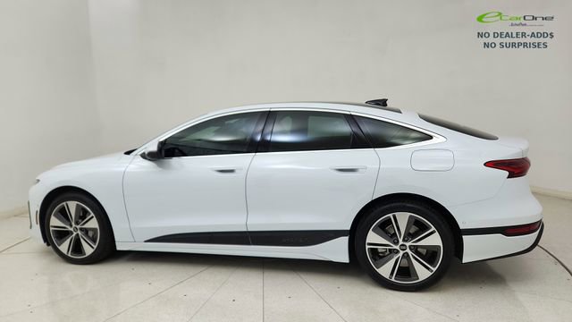 Used 2025 Audi A6 e-tron Premium Plus w/ Premium Plus RWD image 4