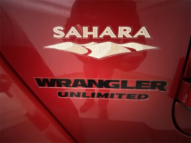 Used 2014 Jeep Wrangler Unlimited Sahara image 25