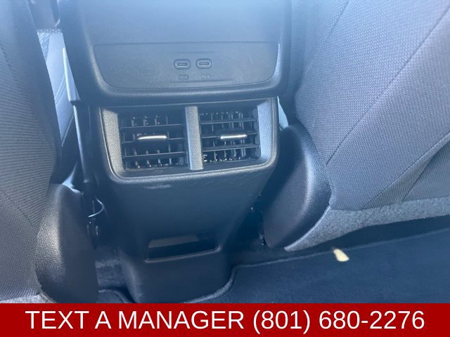 Used 2026 Chevrolet Equinox LT AWD/4WD image 16