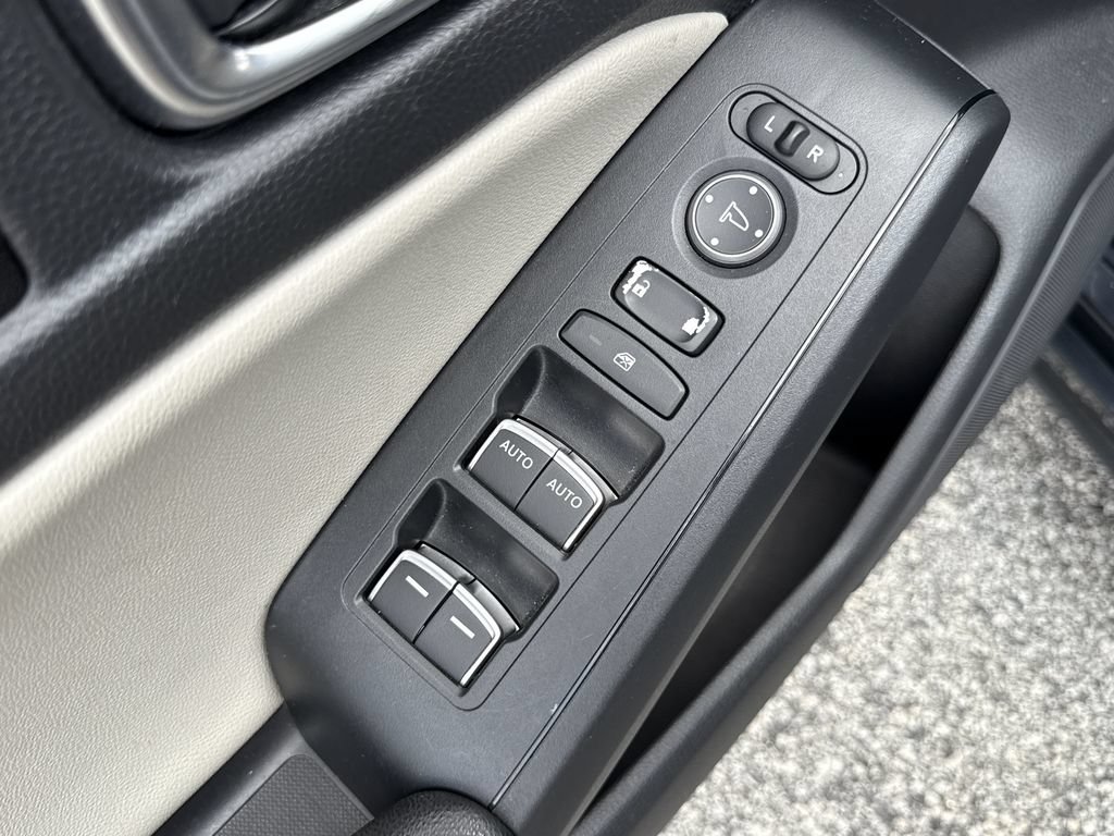 Used 2022 Honda Civic EX-L image 14