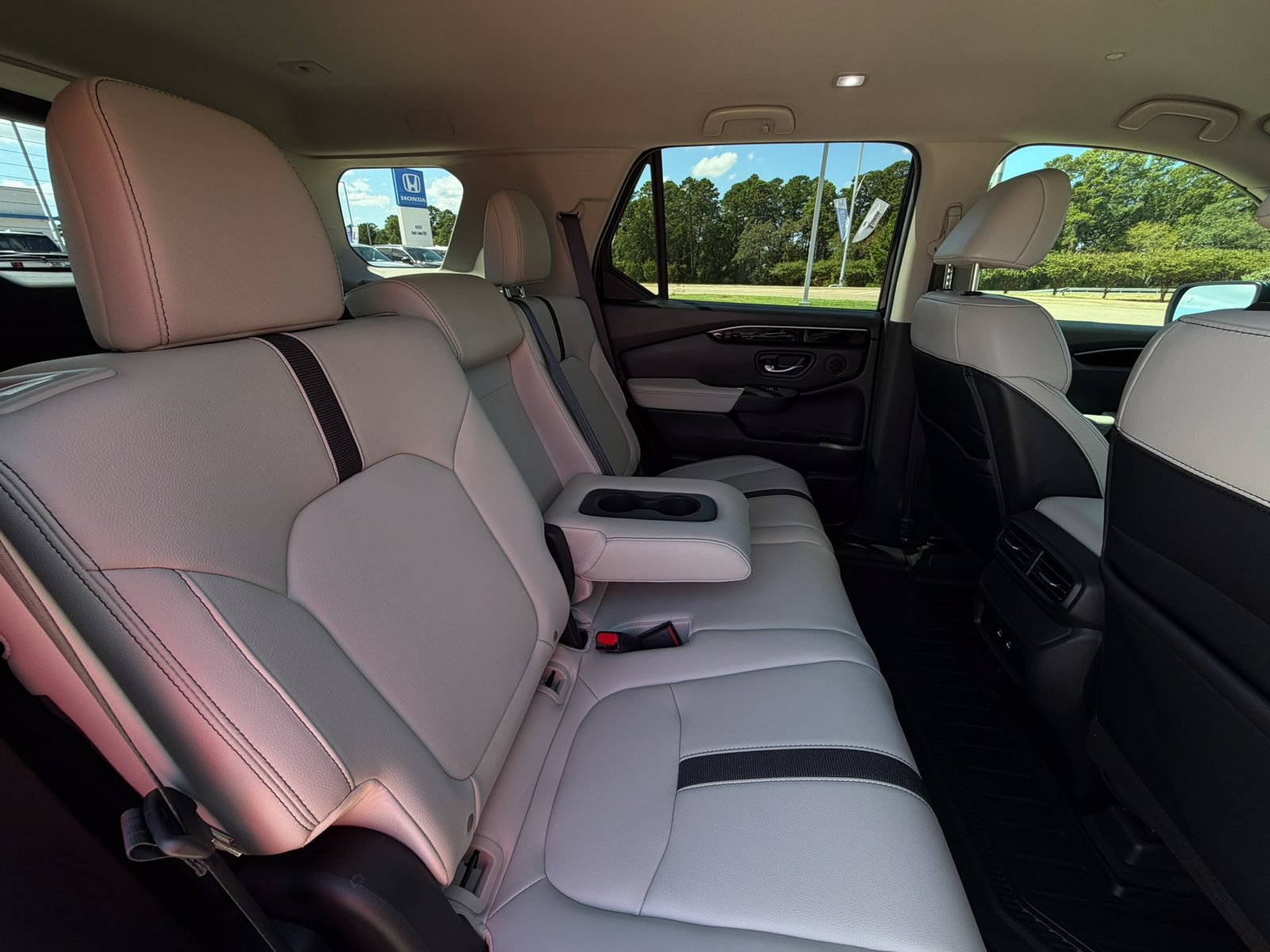 Certified 2026 Honda Passport RTL image 29