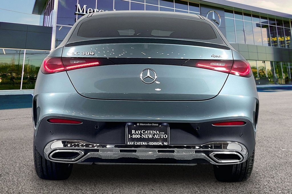 New 2027 Mercedes-Benz GLC 300 4MATIC image 4