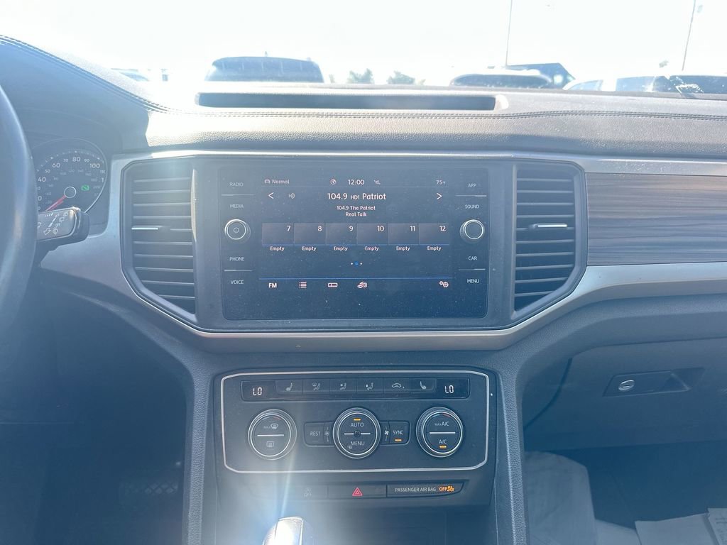 Used 2021 Volkswagen Atlas SE image 42