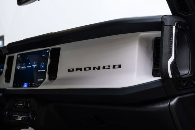 Used 2025 Ford Bronco Heritage Edition image 70