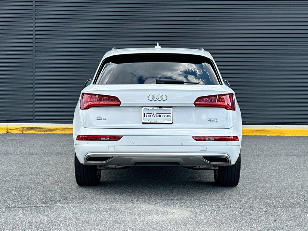 Used 2018 Audi Q5 2.0T Premium Plus w/ Premium Plus Package AWD/4WD image 17