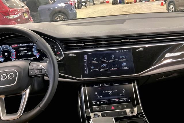Used 2025 Audi Q8 Premium Plus w/ Premium Plus Package image 6