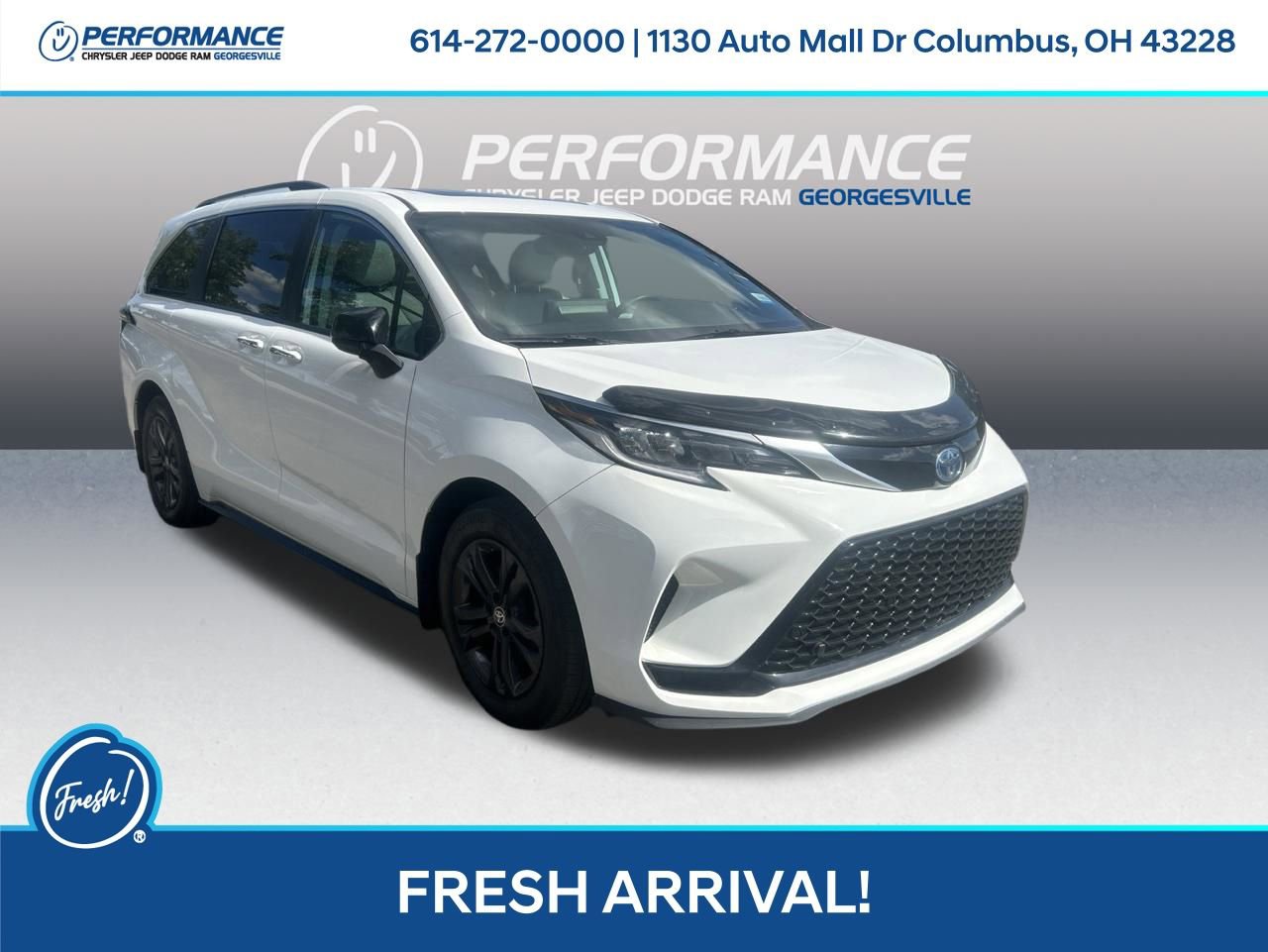 Used 2024 Toyota Sienna AWD