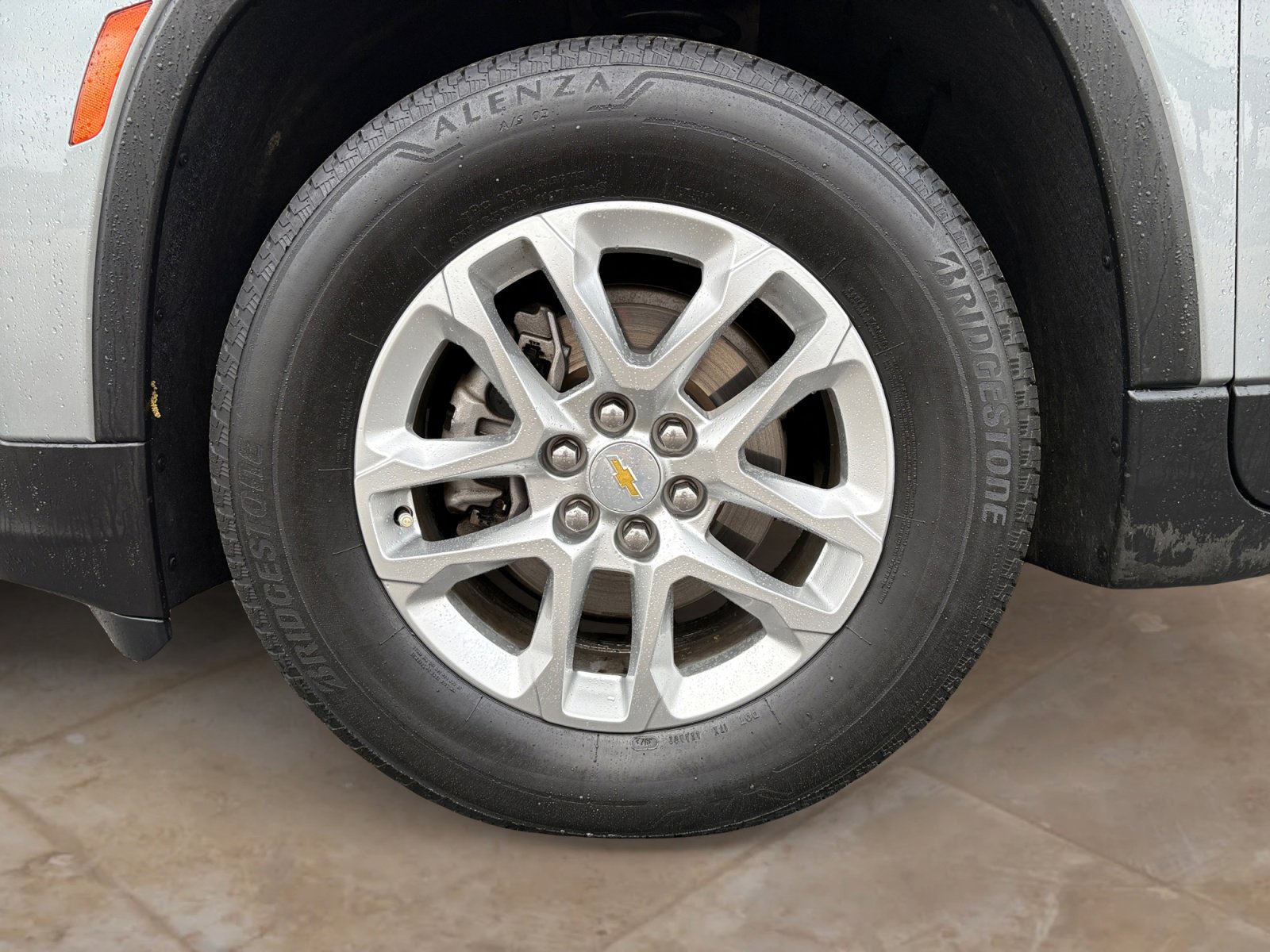 Used 2023 Chevrolet Traverse LS w/ Safety Package image 23