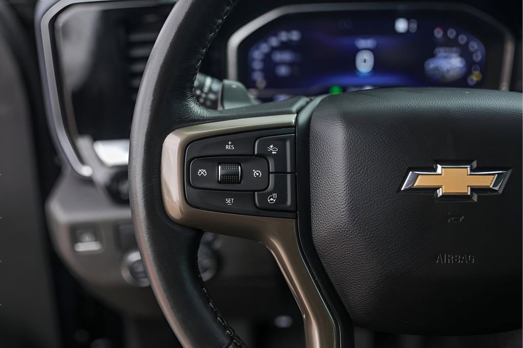 Certified 2023 Chevrolet Silverado 1500 High Country w/ Technology Package image 17